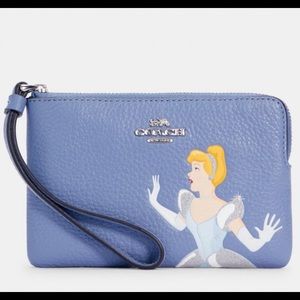 🤩 Set of 3 COACH DISNEY Wrislets